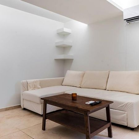 Apartment At Ano Glifada. 아테네 외부 사진
