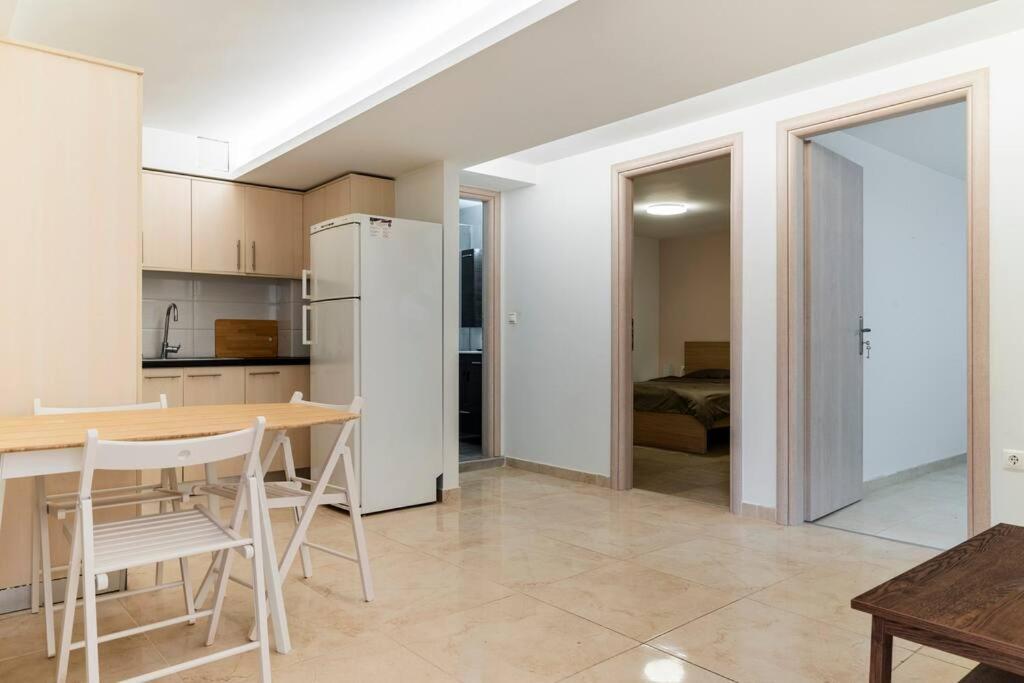 Apartment At Ano Glifada. 아테네 외부 사진