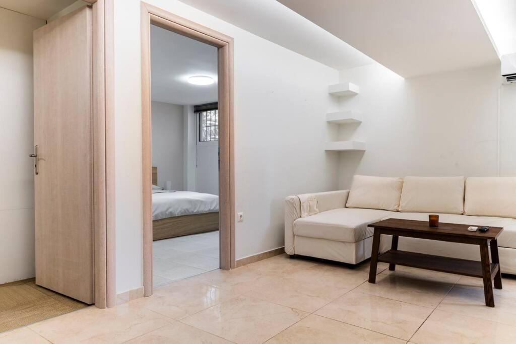 Apartment At Ano Glifada. 아테네 외부 사진